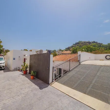 La Del Montecillo Complex And Apartamentosmalagamanagement